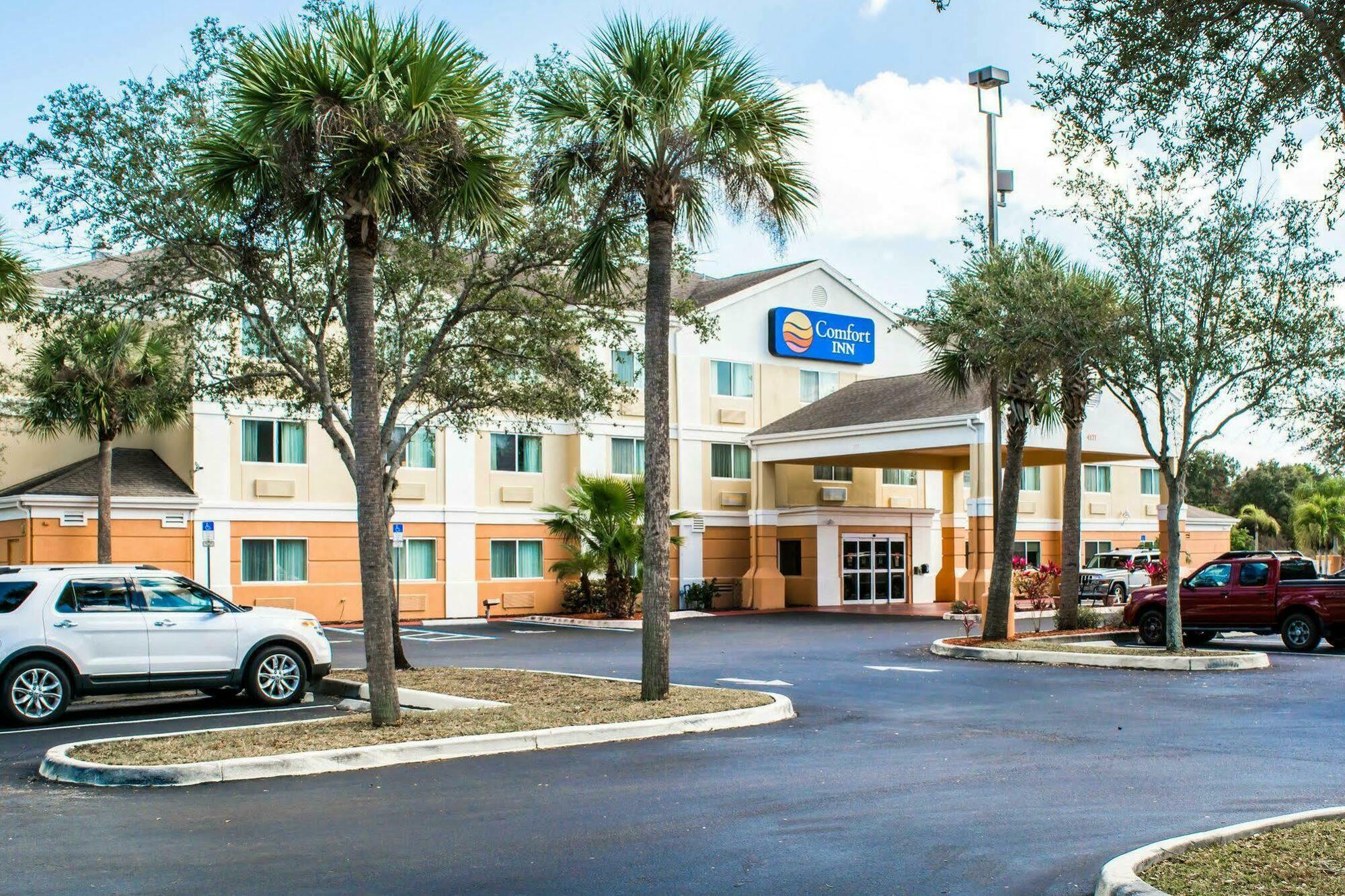 Comfort Inn Fort Myers Northeast Kültér fotó