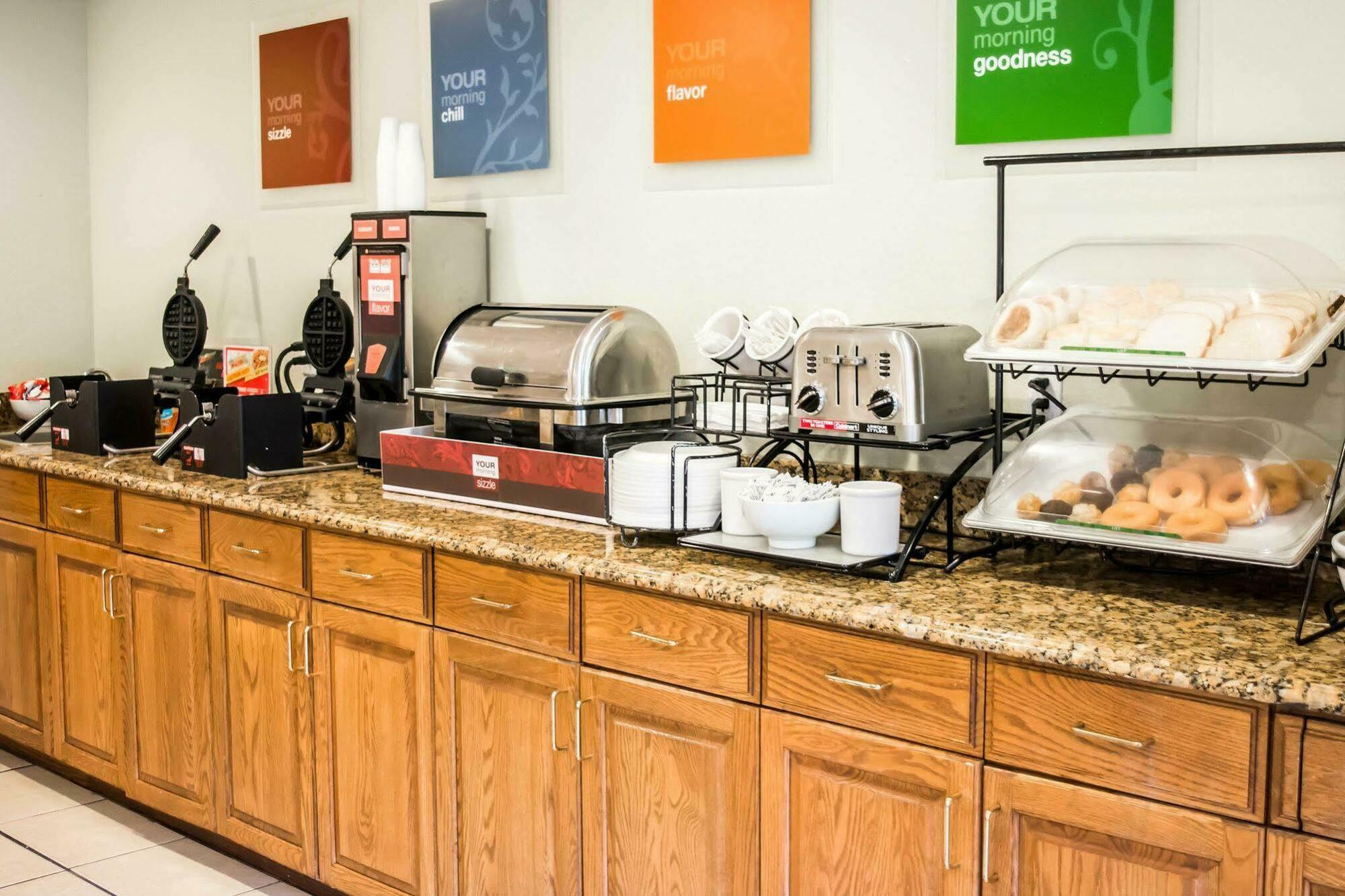 Comfort Inn Fort Myers Northeast Kültér fotó